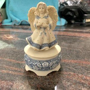 Sarah’s Angel "Love" Trinket Box